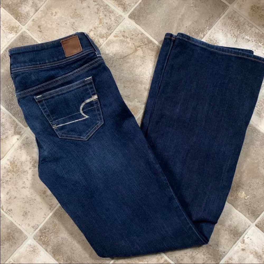 American eagle low rise jeans